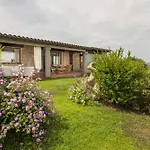Guesthost - Seaview With Garden & Veranda Palau