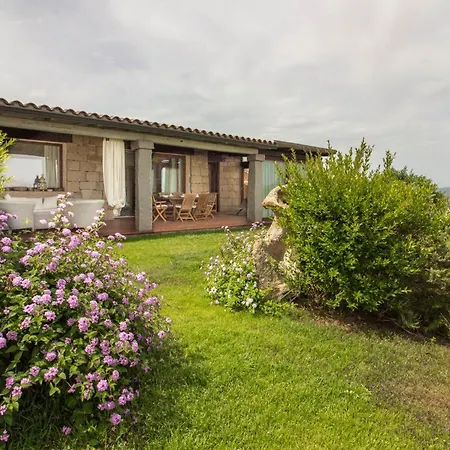 Guesthost - Seaview With Garden & Veranda Palau